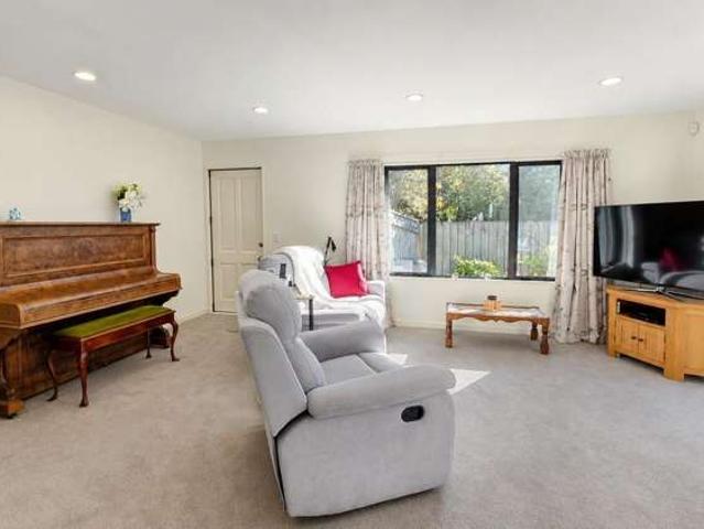 Apartment for rent in Matata, Wellington