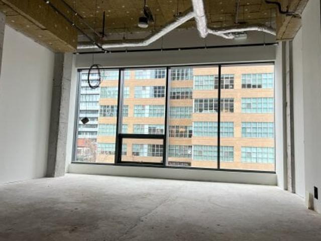 Office for sale in Woburn, Ontario