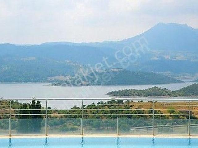 Sindirgi, Balikesir içerisinde satılık Villa
