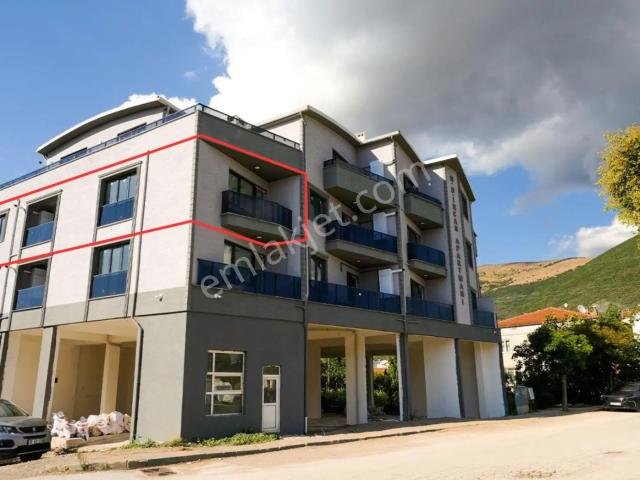 Eşref Dinçer, Gemlik içerisinde kiralık mülk