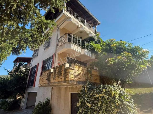 Kartepe, Kocaeli içerisinde satılık Villa