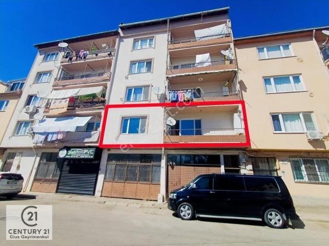 Eşref Dinçer, Gemlik içerisinde kiralık mülk