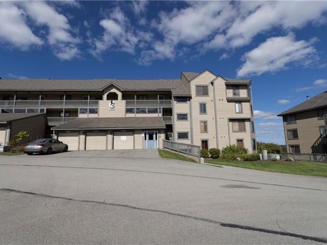 Condo for sale in Champion, Saltlick Township