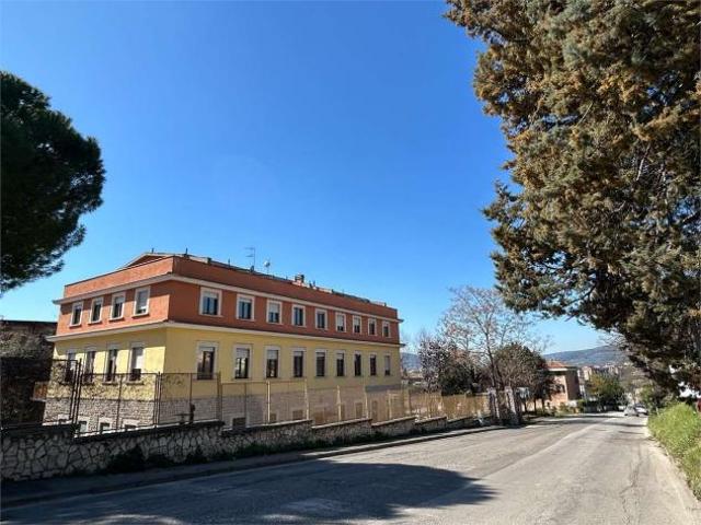 Ufficio in vendita a Cenerente, Umbria