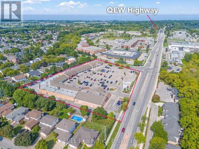 Commercial for rent in Niagara, Ontario