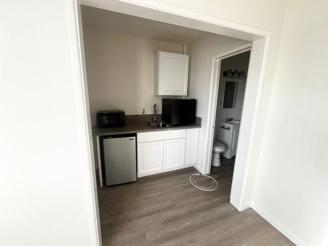 Apartment for rent in Canoga Park, California