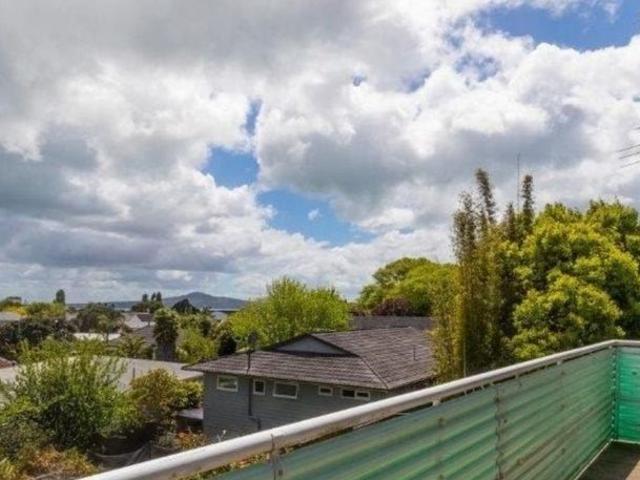 Apartment for rent in Saint Heliers, Ōrākei