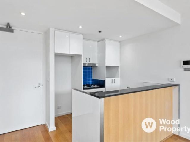 Apartment for rent in Port Melbourne, Melbourne