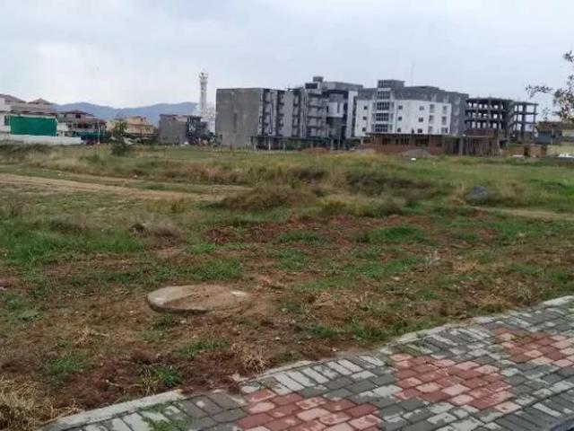 Land for sale in Islamabad