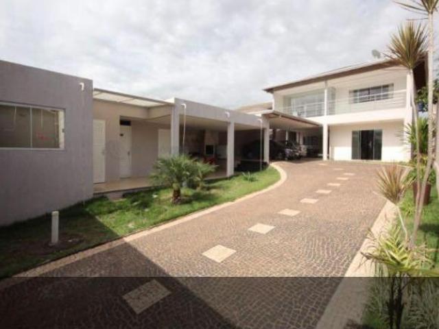 Casa venda em Região Geográfica Imediata do Distrito Federal, Região Integrada de Desenvolvimento do Distrito Federal e Entorno