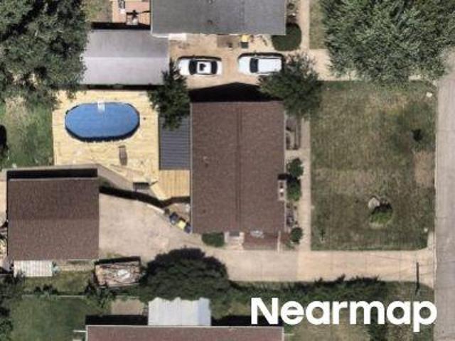 House for sale in Linn, Iowa