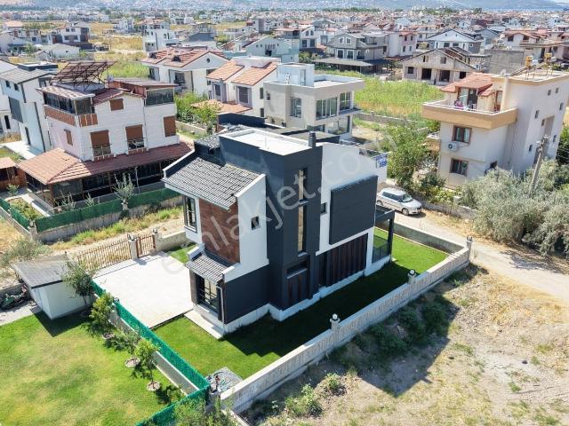 Cumhuriyet Mahallesi, Dikili içerisinde satılık Villa