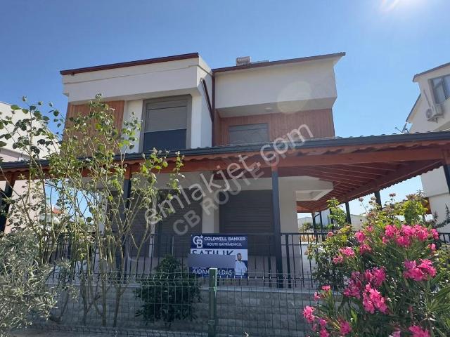 Dikili, İzmir içerisinde satılık Villa