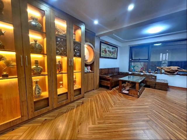 Nhà mặt phố bán tại Hoàn Kiếm, Hà Nội