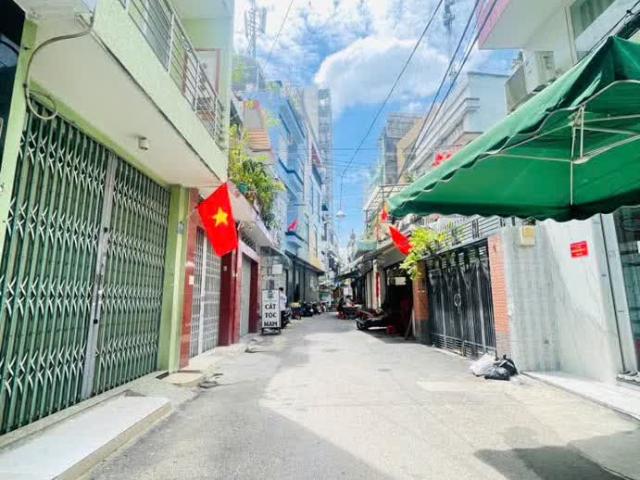 Nhà bán tại Khuôn viên UBND Thành phố Hồ Chí Minh, Thành phố Hồ Chí Minh