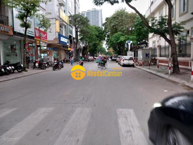 Nhà mặt phố bán