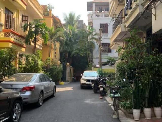 Biệt Thự bán tại Hoàn Kiếm, Hà Nội