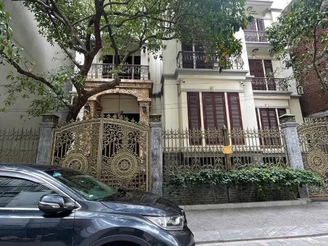 Biệt Thự bán tại Hoàn Kiếm, Hà Nội