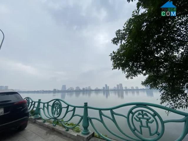 Nhà mặt phố bán tại Hoàn Kiếm, Hà Nội