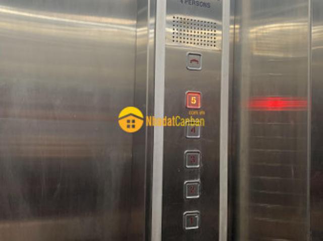 Nhà mặt phố bán