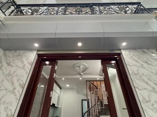 Nhà bán tại Hoàn Kiếm, Hà Nội