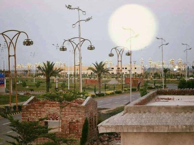Land for sale in Gujranwala, Islamabad Capital Territory