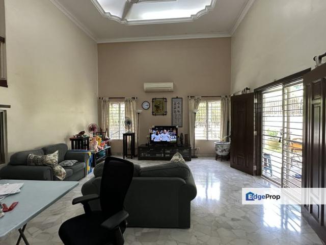 House for sale in Country Heights Damansara, Kuala Lumpur