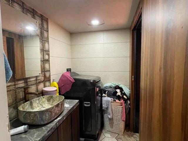 Flat for sale in Navi Mumbai, National Capital Territory Of Delhi