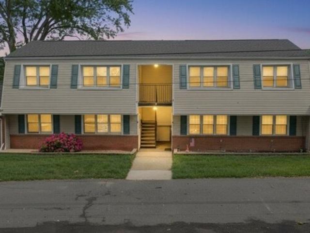 Condo for sale in Cliffwood, New Jersey
