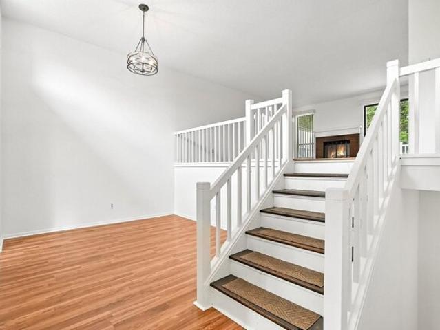 Condo for sale in Somers, Heritage Hills
