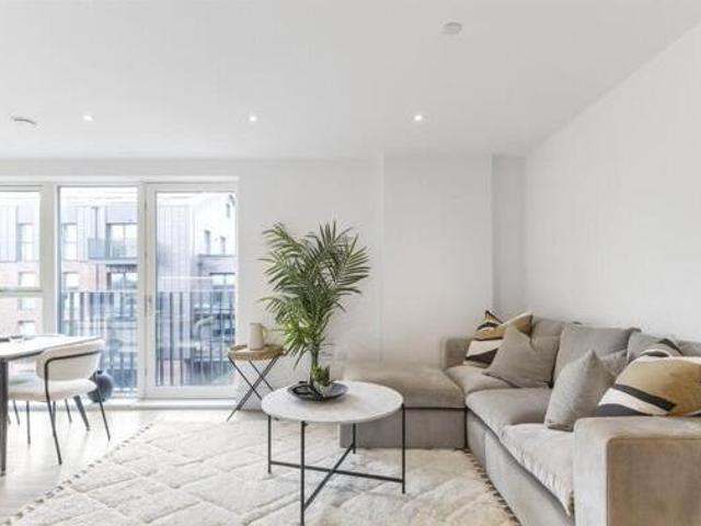 House for sale in Feckenham, City Of Bristol