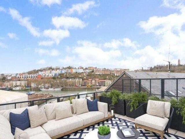 House for sale in Feckenham, City Of Bristol