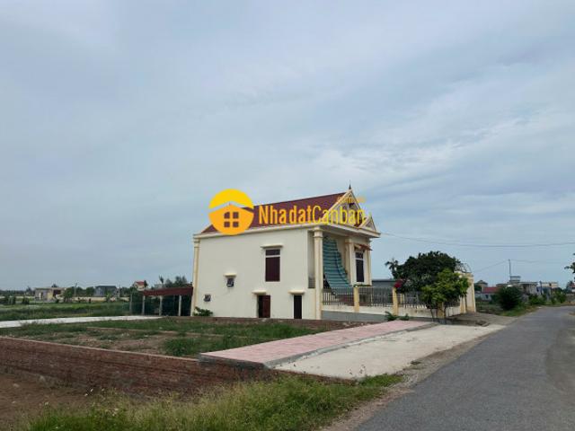 Mặt bằng bán