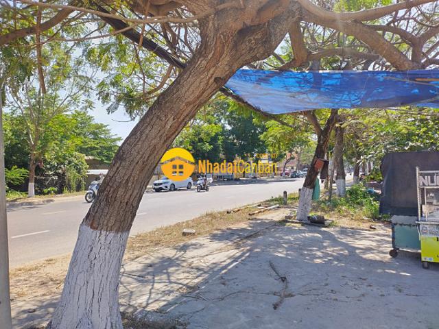 Mặt bằng bán