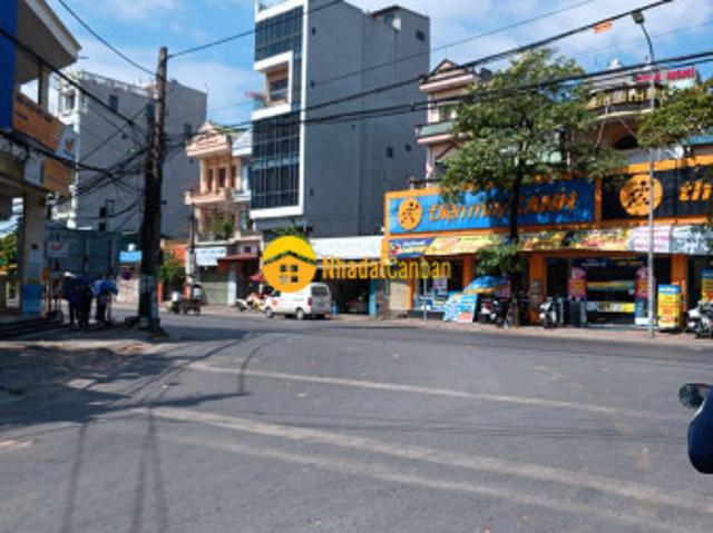 Mặt bằng bán