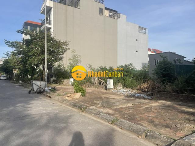 Mặt bằng bán