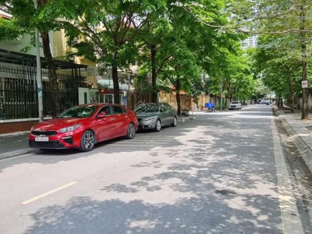 Nhà bán tại Hoàn Kiếm, Hà Nội