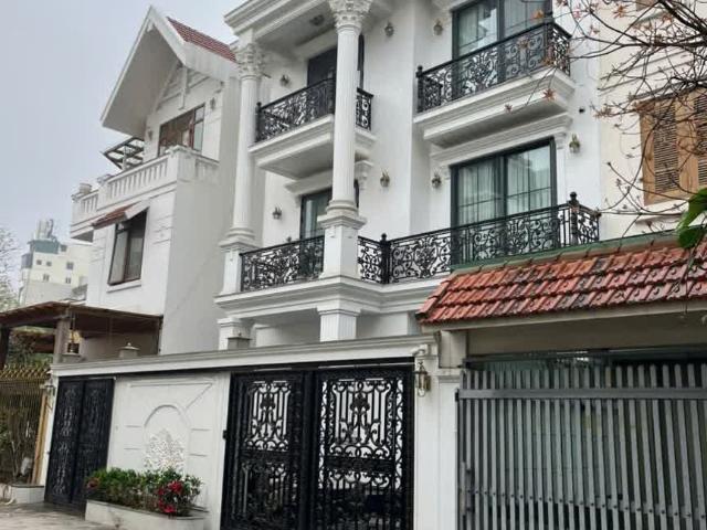 Biệt Thự bán tại Hoàn Kiếm, Hà Nội