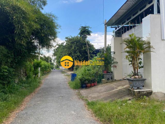 Nhà mặt phố bán