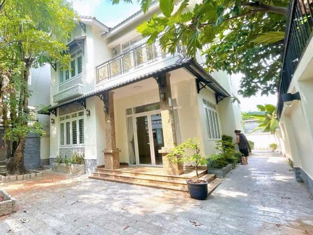 Biệt Thự bán tại Thủ Đức, Hồ Chí Minh