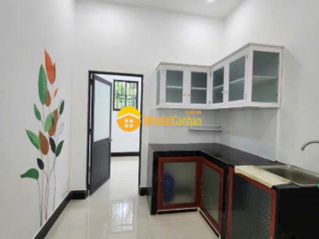 Nhà mặt phố bán