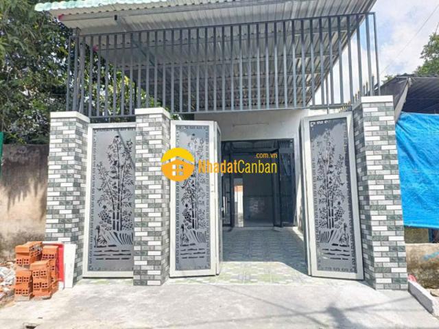 Nhà mặt phố bán