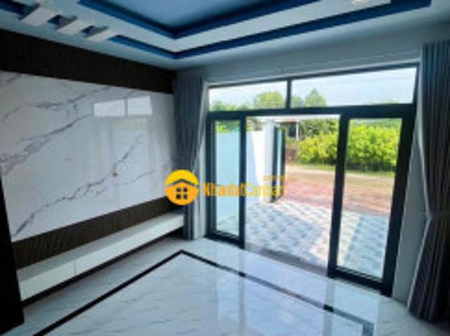 Nhà mặt phố bán