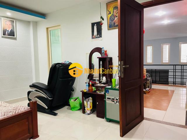 Nhà bán