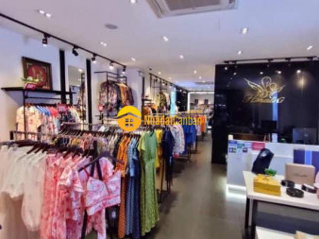 Nhà mặt phố bán