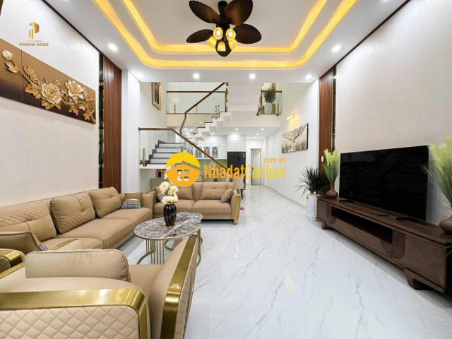 Nhà mặt phố bán