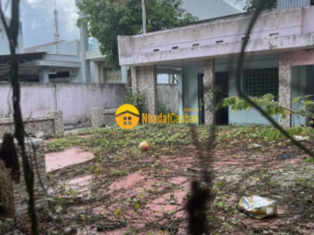 Nhà mặt phố bán