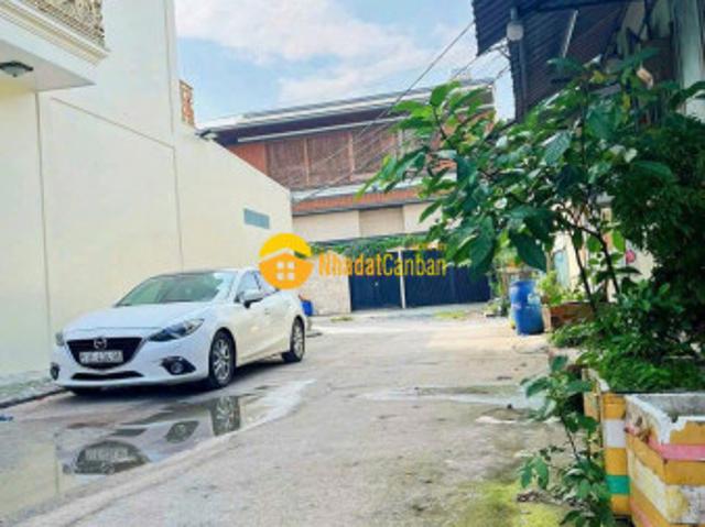 Nhà mặt phố bán