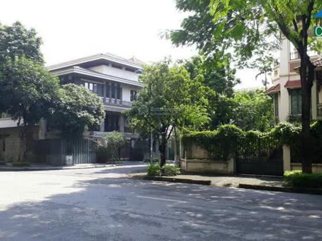 Nhà mặt phố bán tại Hoàn Kiếm, Hà Nội