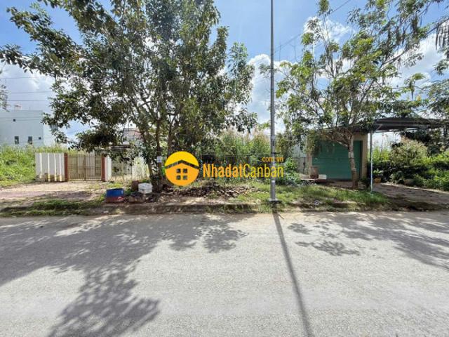 Nhà mặt phố bán